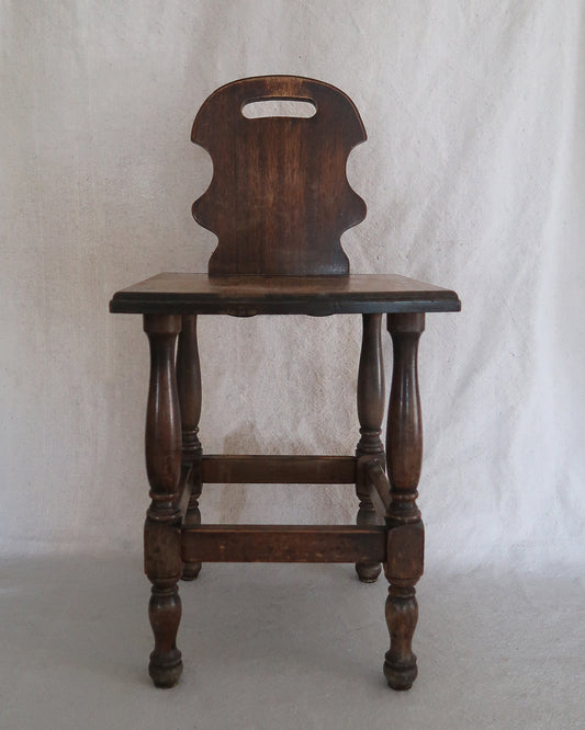 18th-Century Oak Hall Chair